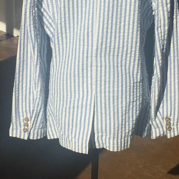 Striped blue and white cotton loose fit blazer - Picture 6 of 8